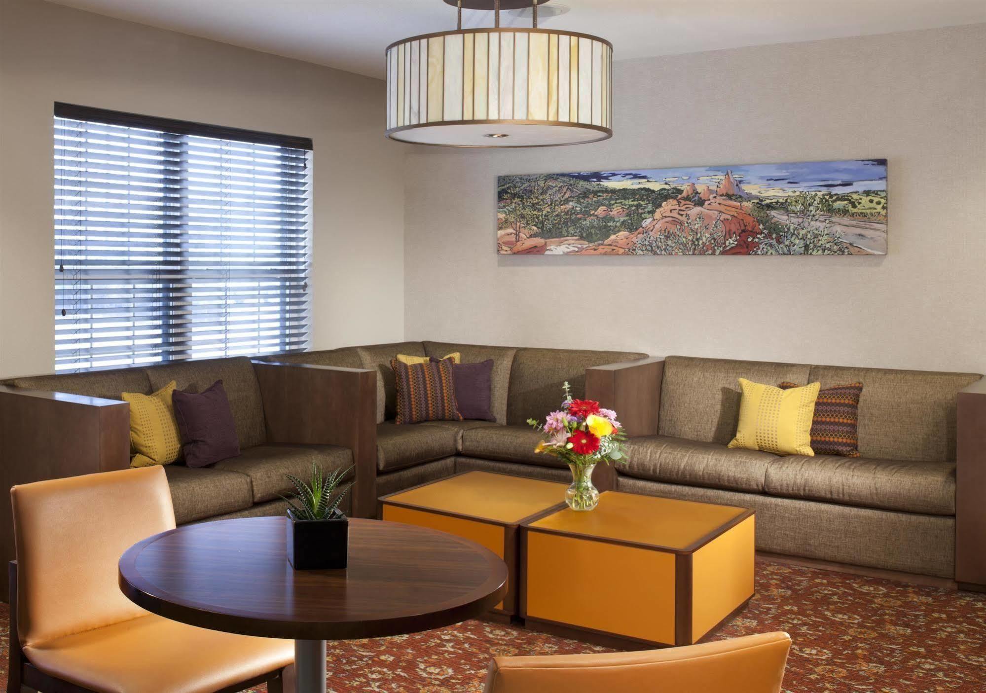 Hyatt House - University Village 콜로라도스프링스 외부 사진