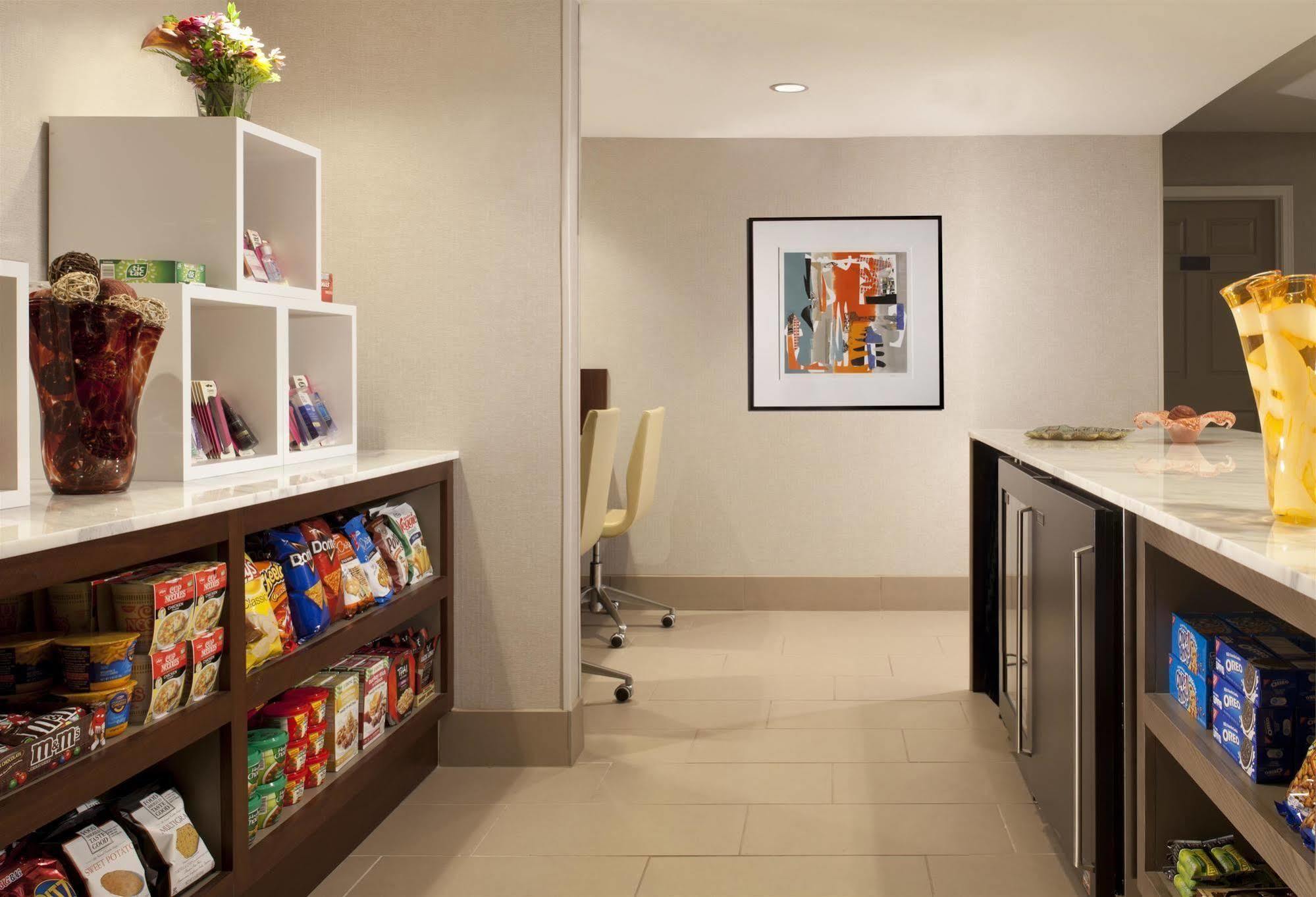 Hyatt House - University Village 콜로라도스프링스 외부 사진